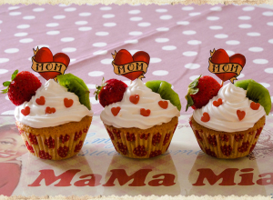 “MAMA CUPCAKE”